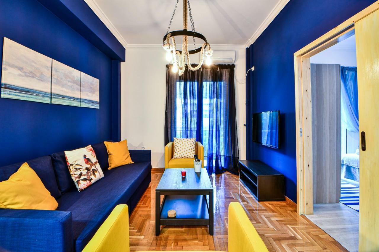 Cozy Blue Apartment By Zain Athen Exterior foto